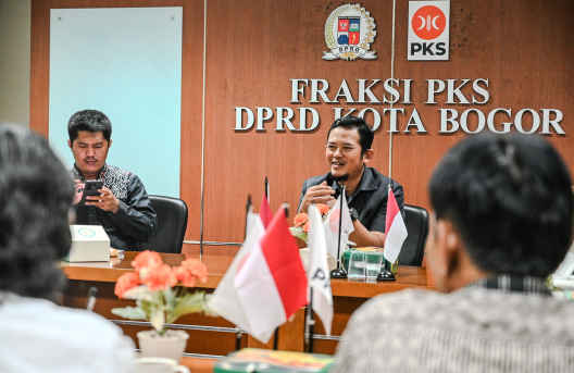 Angga Serap Aspirasi Dari Warga Loji, Bogor Barat